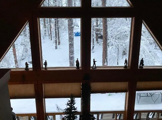 Chalet 5 Aspens, Your Exclusive High Country Escape